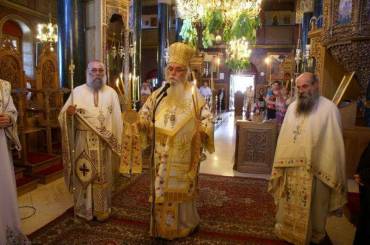 Κυριακή της Πεντηκοστής στον Καθεδρικό Ναό της Καστοριάς