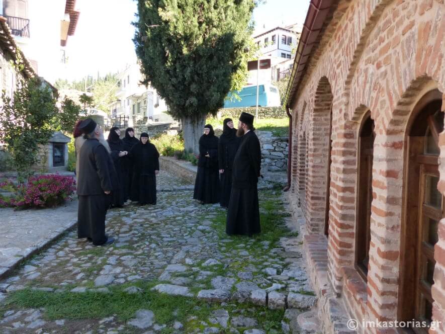 Μοναχές από την Κρήτη επισκέφτηκαν την Καστοριά (ΦΩΤΟ)