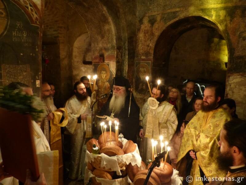 Ο Εσπερινός του Πρωτομάρτυρος Αγίου Στεφάνου στην Καστοριά (ΦΩΤΟ)