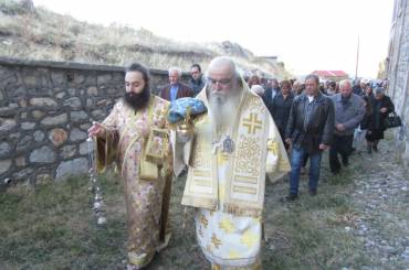 Εγκαίνια Ιερού Ναού στα ελληνοαλβανικά σύνορα (ΦΩΤΟ)