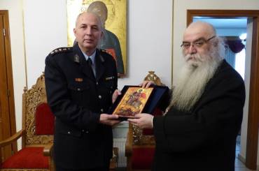 Τον Σεβασμιώτατο επισκέφτηκαν ο νέος Αστυνομικός Διευθυντής Καστοριάς κ. Νέστορας και ο απερχόμενος κ. Αμαραντίδης (ΦΩΤΟ)