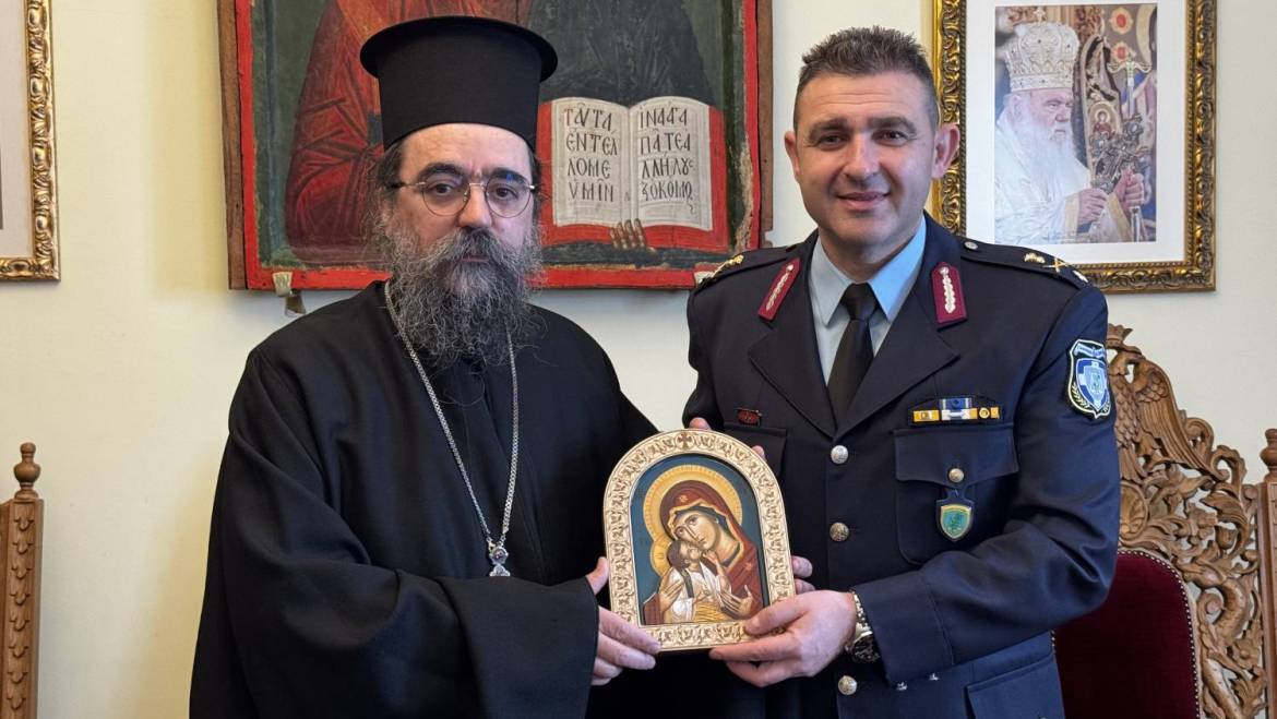 Ἐπίσκεψη τοῦ νέου Περιφερειακοῦ Διευθυντῆ Ἀστυνομίας Δυτικῆς Μακεδονίας κ. Νικολάου Ἔξαρχου στὸν Μητροπολίτη Καστορίας κ. Καλλίνικο